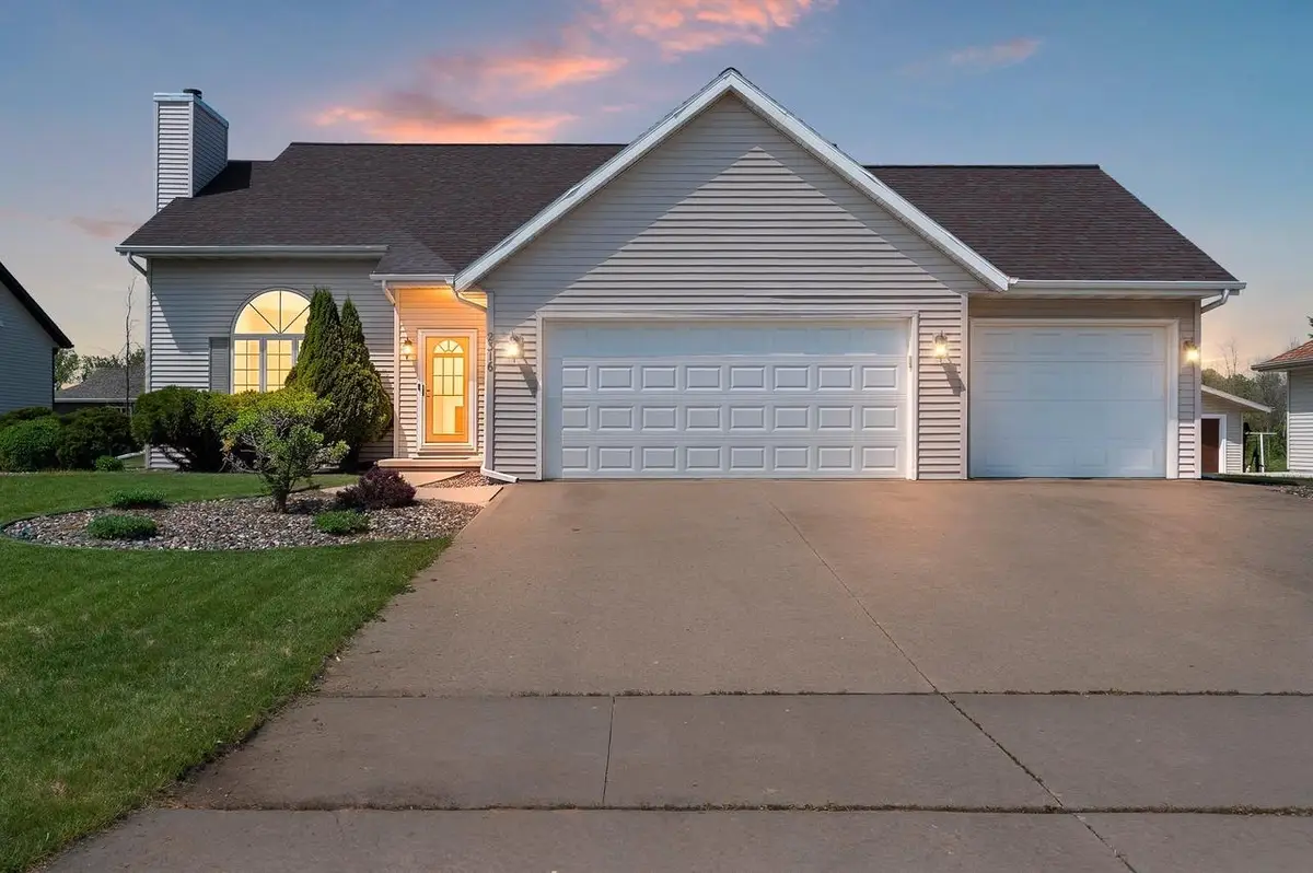 2316 MADDY COURT, Green Bay, WI 54303 - #1