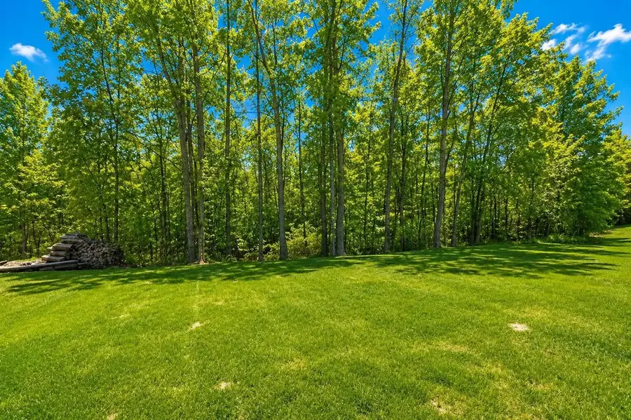 3128 WARM SPRINGS DRIVE, Green Bay, WI 54311 - #3