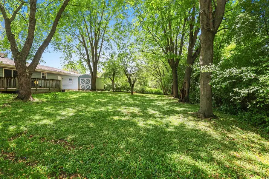 89 HILLOCK COURT, Appleton, WI 54914 - #3