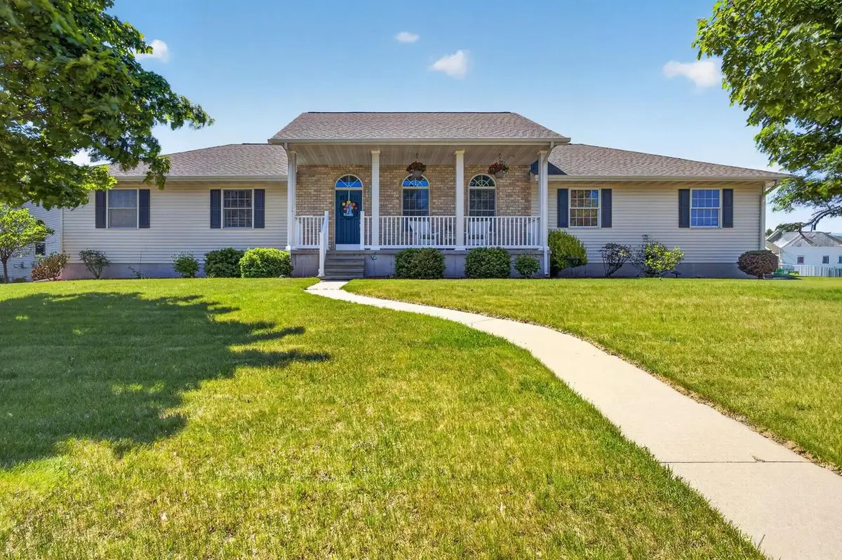 2505 19TH STREET, Menominee, MI 49858 - #1