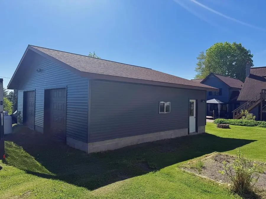 208 MICHIGAN AVENUE, Crystal Falls, MI 49920 - #2
