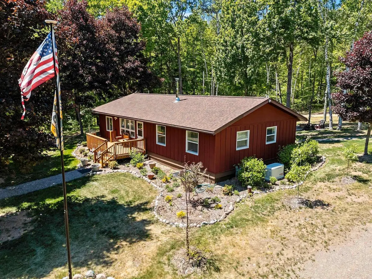 15284 LORETTA LANE, Mountain, WI 54149 - #1