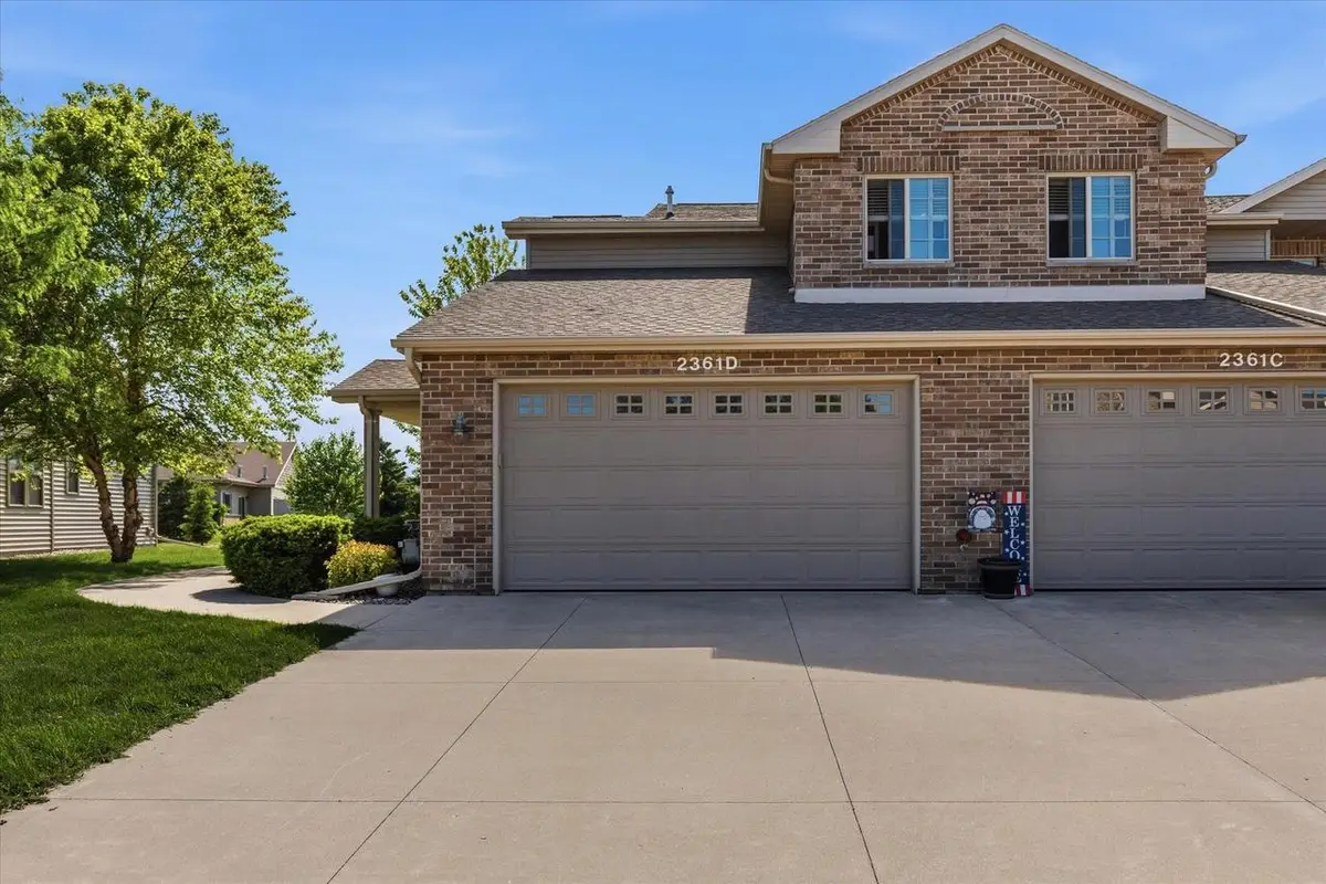 2361 E PLANK CIRCLE  #D, Appleton, WI 54915 - #1