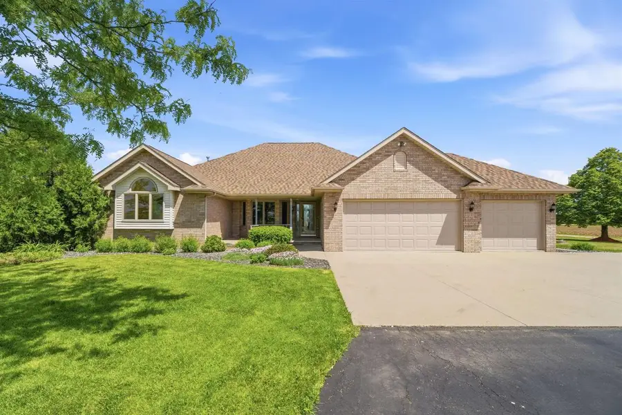 W2048 EVERGREEN DRIVE, Kaukauna, WI 54130 - #2