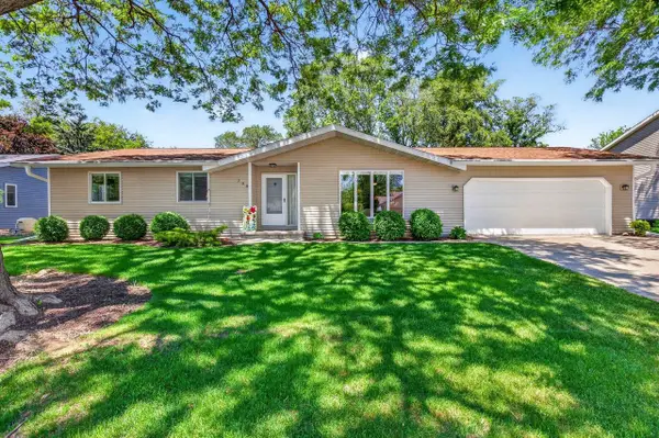 708 YORKSHIRE ROAD, Neenah, WI 54956
