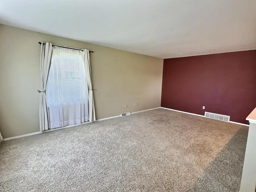 1743 OSHKOSH AVENUE, Oshkosh, WI 54902 - #3
