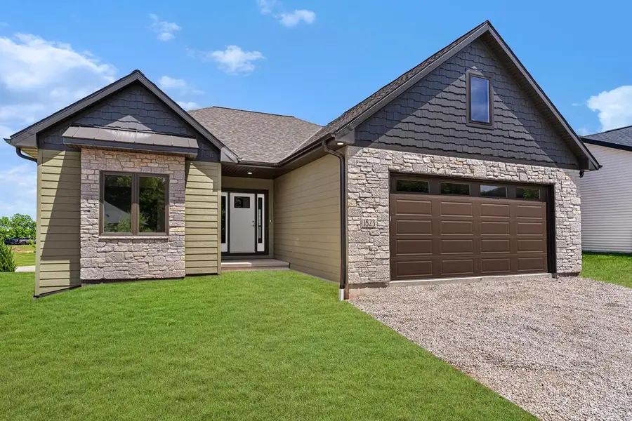1823 BOBBY JONES DRIVE, De Pere, WI 54115 - #3