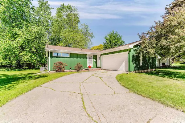 727 TELULAH AVENUE, Appleton, WI 54915