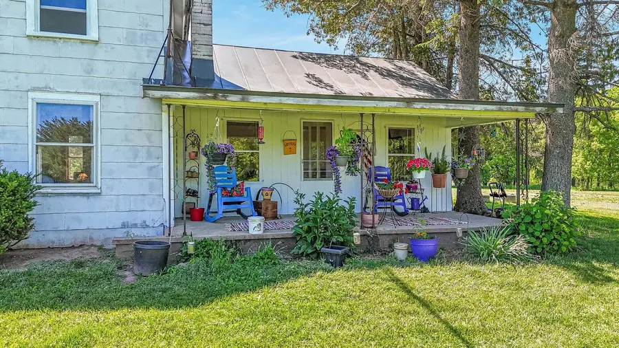 N5579 COUNTY ROAD O, Manawa, WI 54949 - #2