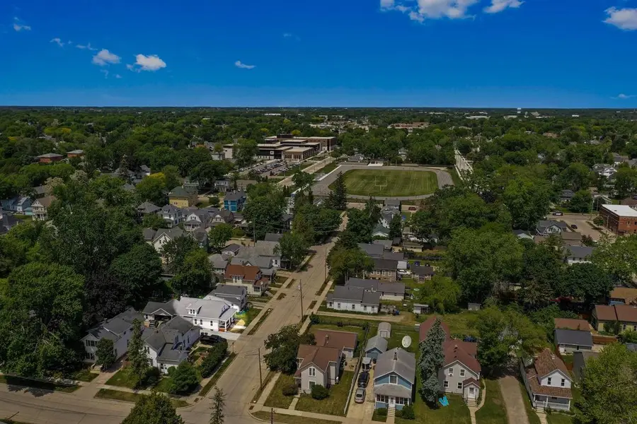 1111 MERRILL STREET, Oshkosh, WI 54901 - #2
