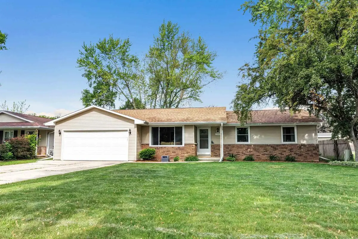 2316 SERENADE LANE, Green Bay, WI 54301 - #1