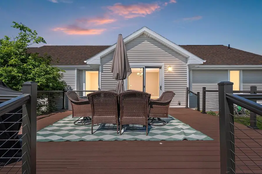 2133 WHEAT WAY, Green Bay, WI 54311 - #2