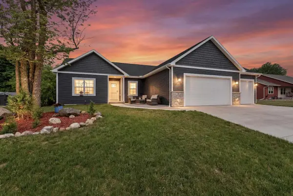 108 RIVER COURT, Theresa, WI 53091