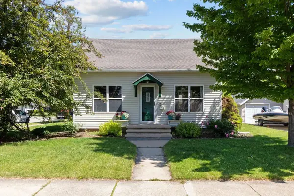 834 W GRANT STREET, Appleton, WI 54914
