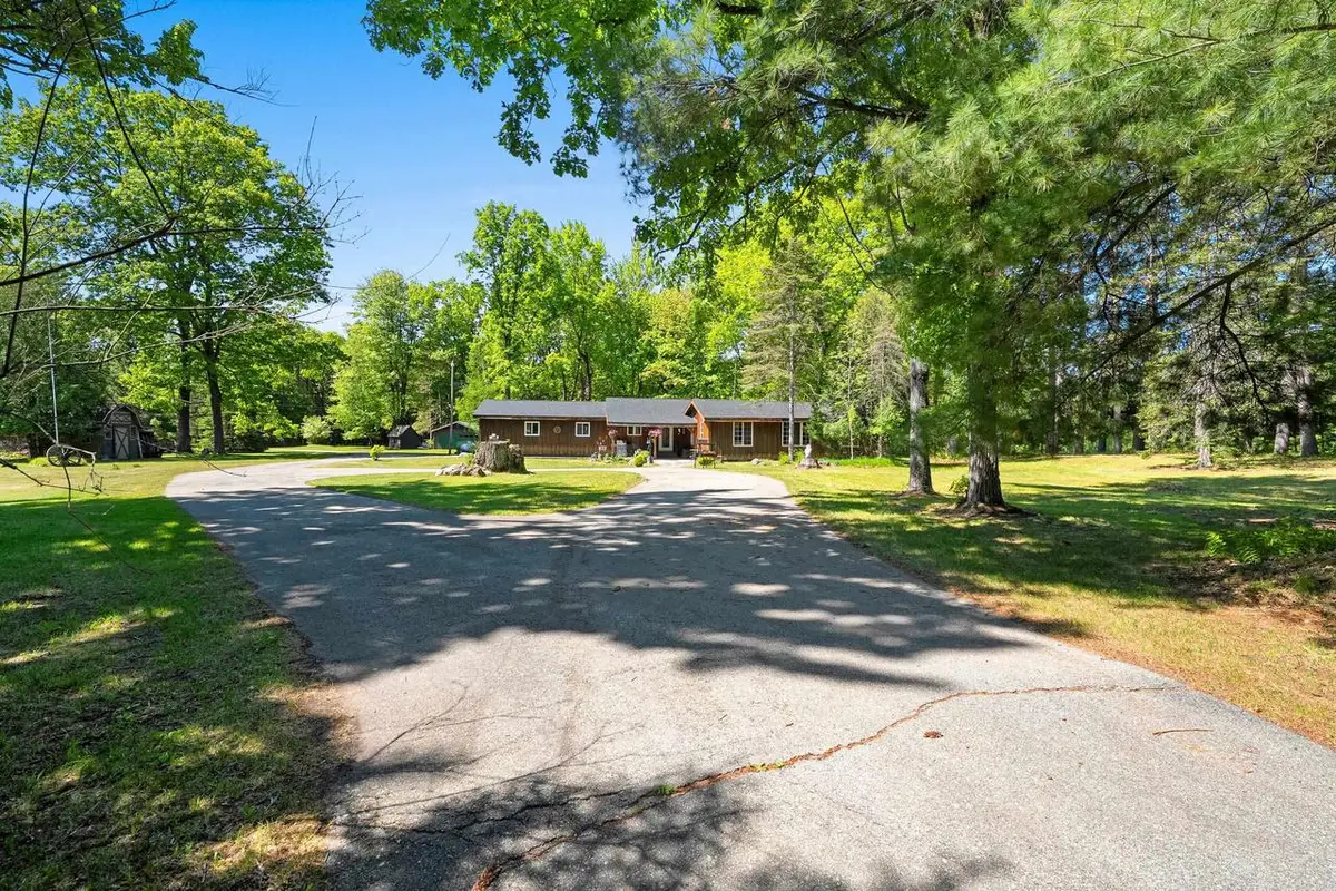 N4585 COUNTY ROAD W, Peshtigo, WI 54157 - #1
