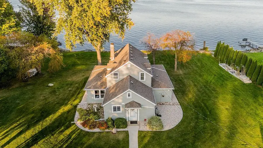 3790 PAU KO TUK LANE, Oshkosh, WI 54902 - #3