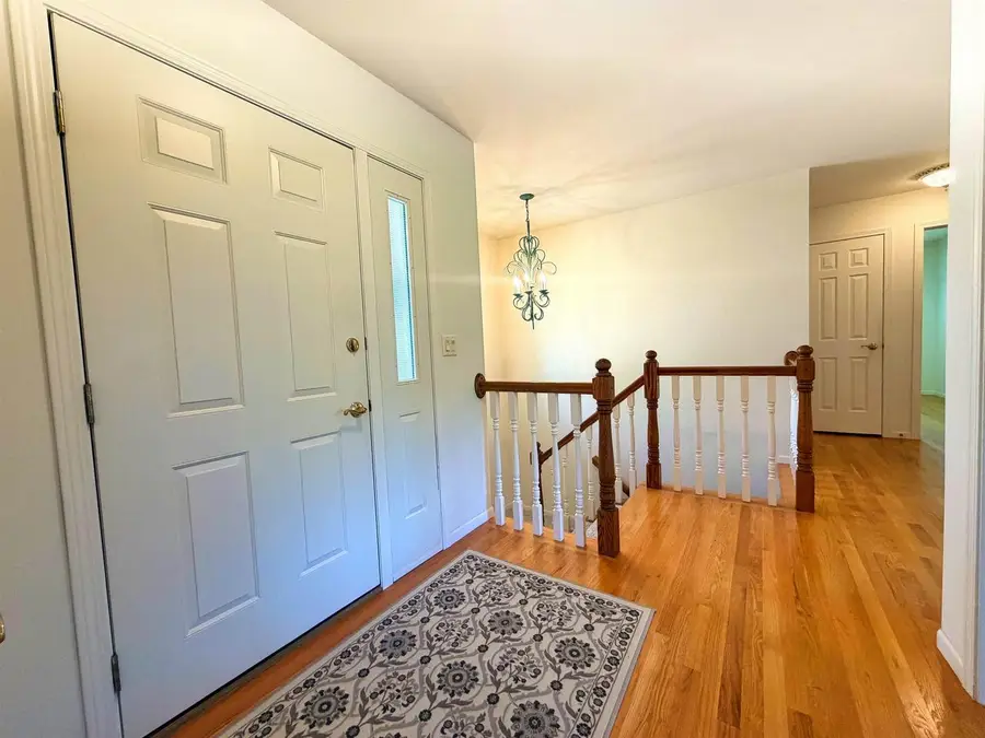 74 STONEFIELD COURT, Oshkosh, WI 54902 - #3