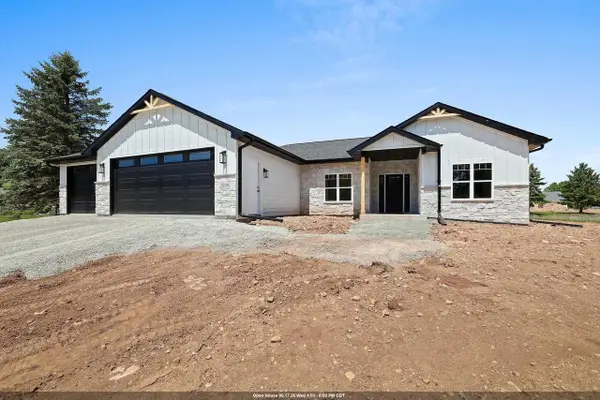 5728 W SPENCER STREET, Appleton, WI 54914