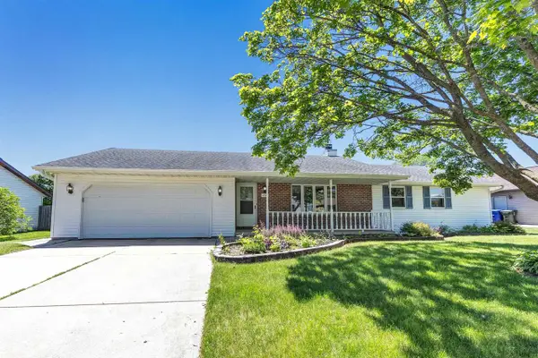 1732 CHARLES STREET, De Pere, WI 54115