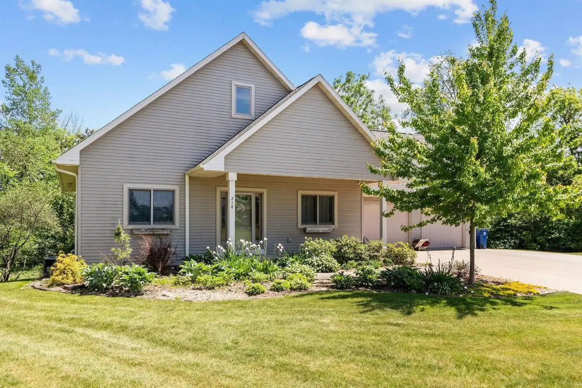 218 EMILY WAY, Hortonville, WI 54944 - #1