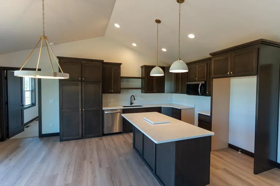 W5896 EDGEWOOD DRIVE, Menasha, WI 54952 - #3