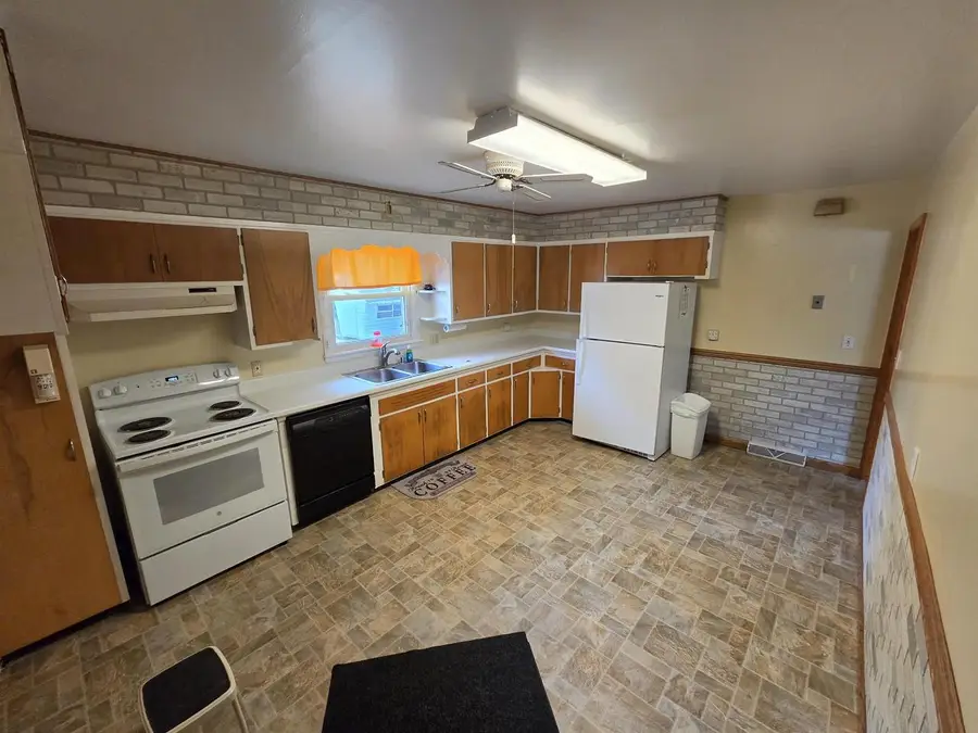 218 DODGE STREET, Princeton, WI 54968 - #2