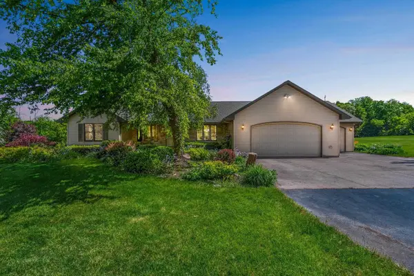 N2672 BUTTERNUT ROAD, Hortonville, WI 54944