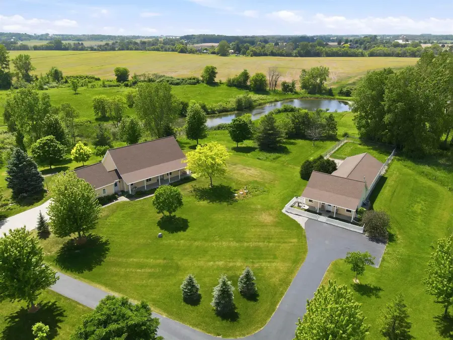 W3549 CENTER VALLEY ROAD, Freedom, WI 54913 - #2