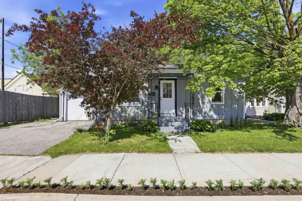 1831 S ONEIDA STREET, Appleton, WI 54915