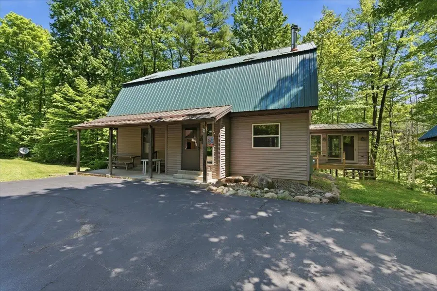 14754 N MCCOMB LAKE LANE, Mountain, WI 54149 - #2