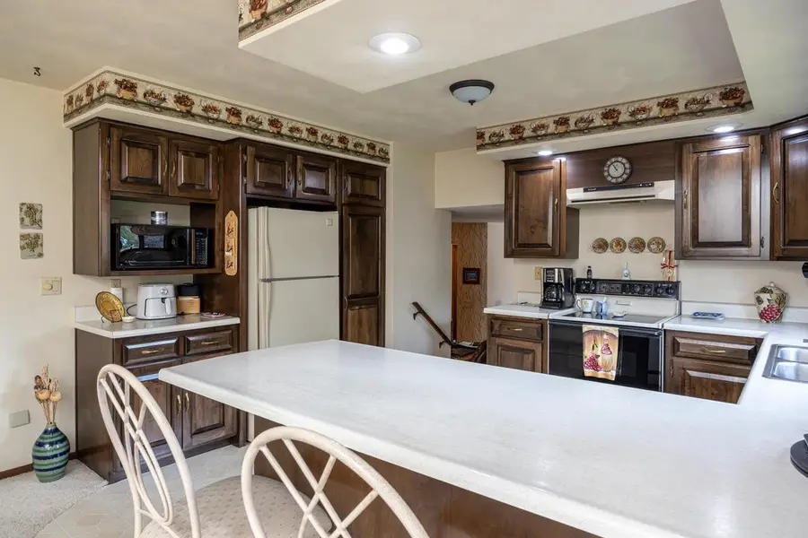 1017 E CAPITOL DRIVE, Appleton, WI 54911 - #3