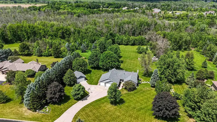 W9010 SCHOOL ROAD, Dale, WI 54944 - #2