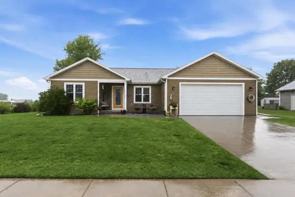 918 TAFT LANE, Waupun, WI 53963