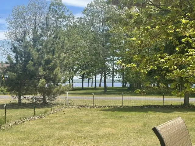 2601 W 2ND AVENUE, Gladstone, MI 49837 - #2