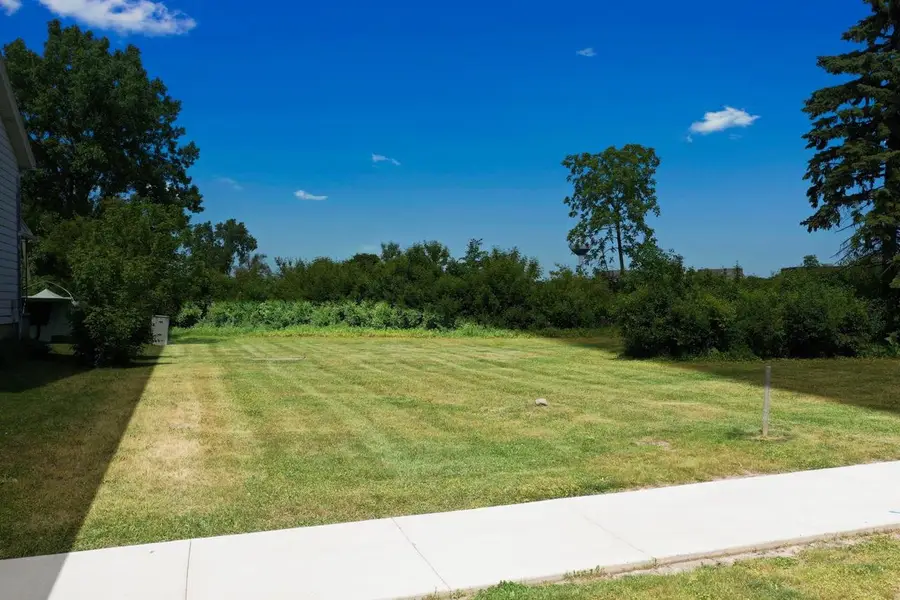 406 W 5TH AVENUE, Oshkosh, WI 54902 - #2