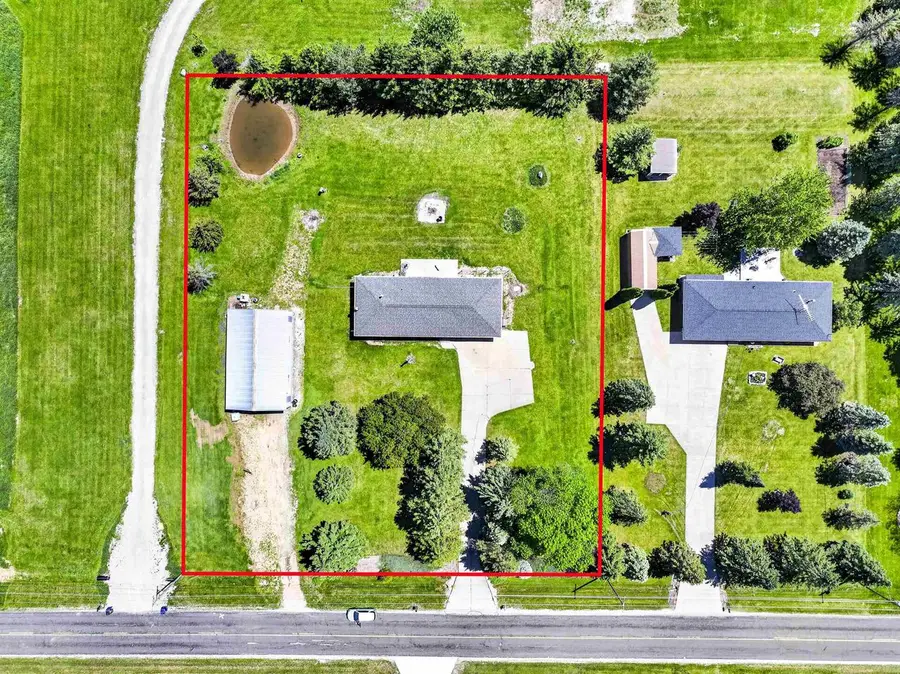 N978 NORTH ROAD, Hortonville, WI 54944 - #2