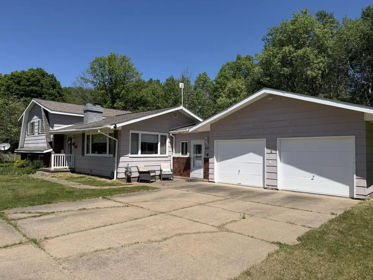 406 W 4TH STREET, Caspian, MI 49915 - #1