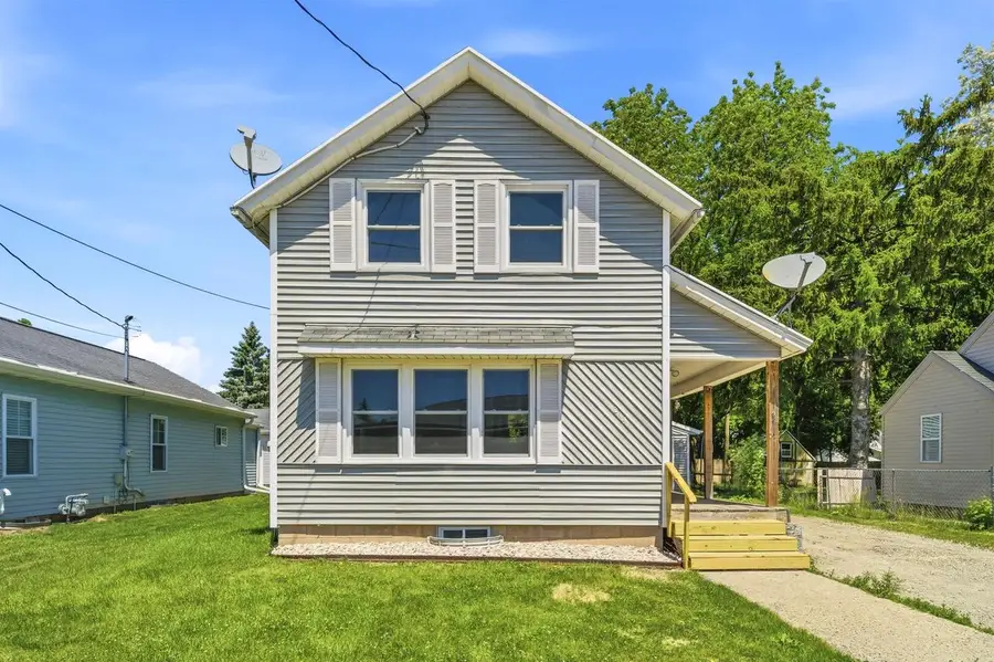 1014 W KAMPS AVENUE, Appleton, WI 54914 - #2