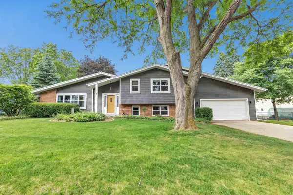 495 EDELWEISS DRIVE, Green Bay, WI 54302