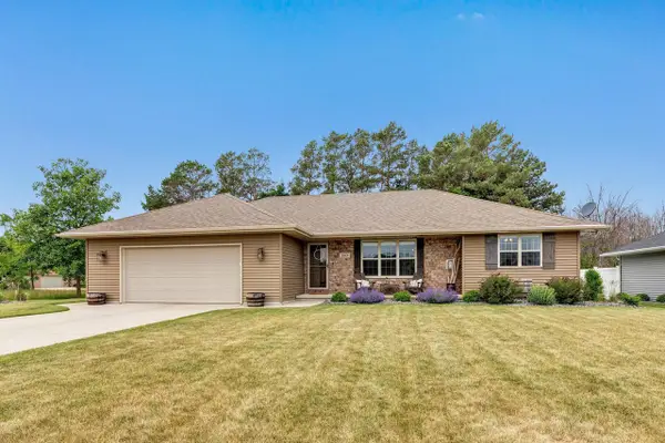 3801 SCOTCHMAN CIRCLE, Green Bay, WI 54311