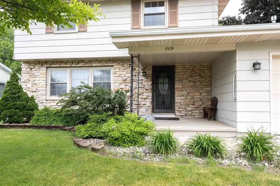 809 MELISSA STREET, Menasha, WI 54952 - #2