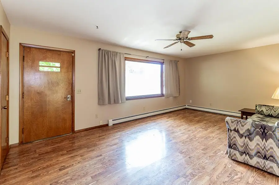 1205 NEENAH STREET, New London, WI 54961 - #2