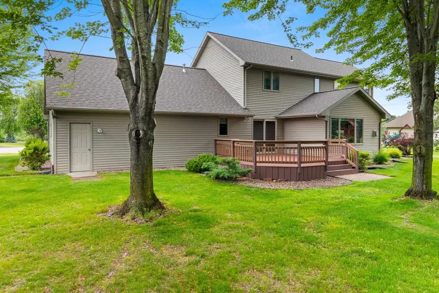 3386 HAWKEYE COURT, Suamico, WI 54313 - #2