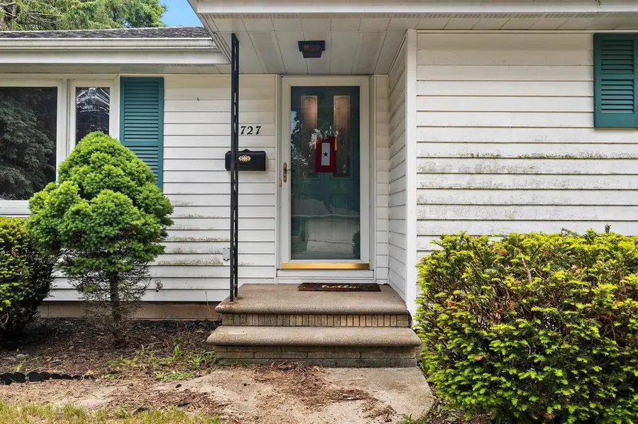 1727 30TH STREET, Two Rivers, WI 54241 - #3