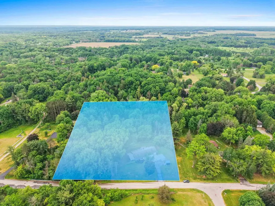 389 SUNLITE DRIVE, Oneida, WI 54155 - #2