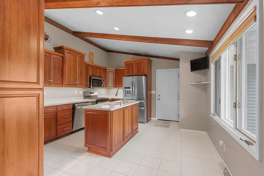 389 SUNLITE DRIVE, Oneida, WI 54155 - #3