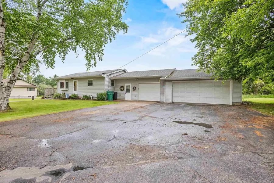 W6536 W 38TH AVE NO. 1.25, Menominee, MI 49858 - #2