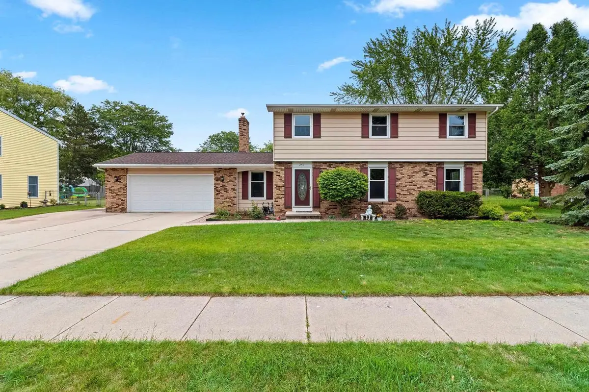 241 SCOUT WAY, De Pere, WI 54115 - #1