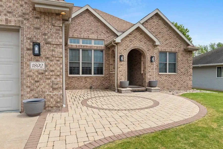 1892 N SUNRISE LANE, Appleton, WI 54913 - #2