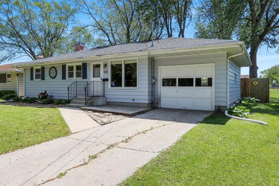 947 REDLEY COURT, Green Bay, WI 54304 - #3